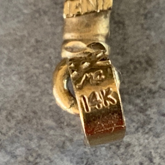 14K Gold Crucifix Pendant - Picture 2 of 8